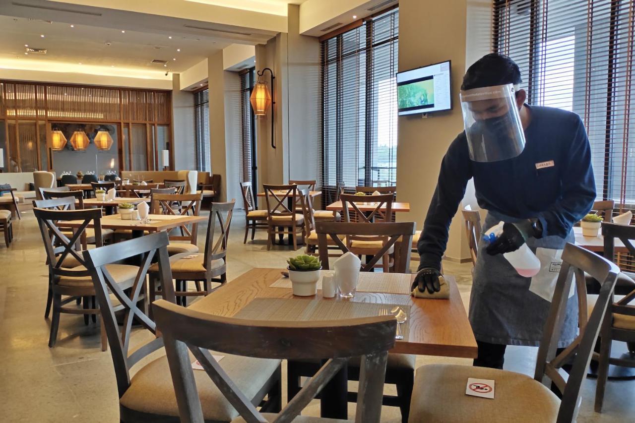 Kokoon Hotel Banyuwangi 外南梦 外观 照片